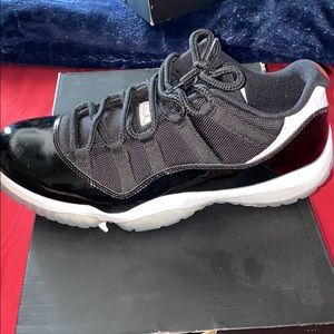 Air Jordan 11 Retro Low